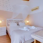 Falesia Nature By The Portuguese Butler אלבופיירה