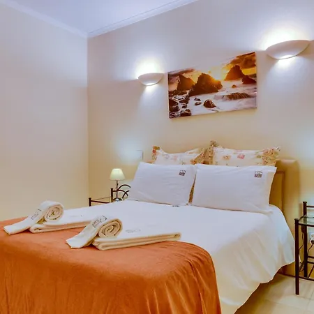 Вилла Falesia Nature By The Portuguese Butler *