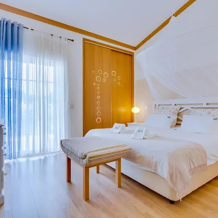 Villa Falesia Nature By The Portuguese Butler