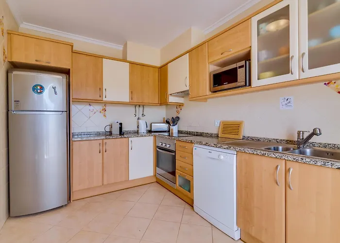 Falesia Nature By The Portuguese Butler アルブフェイラ