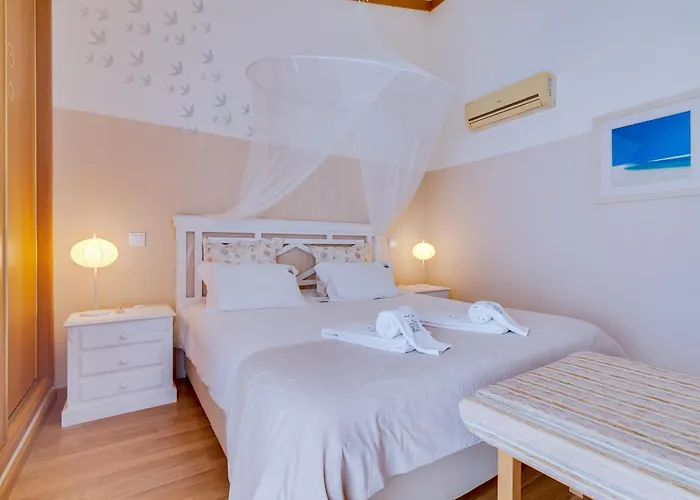 Falesia Nature By The Portuguese Butler アルブフェイラ